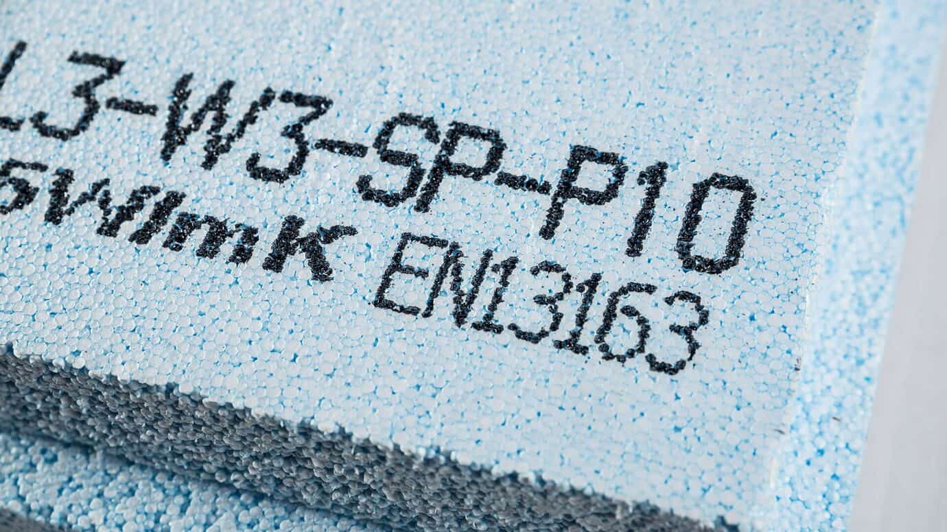 Drop on Demand (DOD) large character marking by EBS